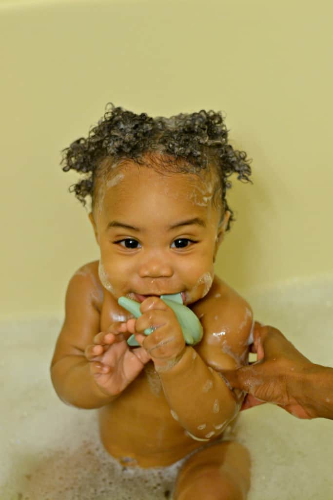 Our Favorite Bath Time Hairstyles #JohnsonsPartners