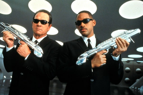 This Men In Black International review shares a parent's honest opinion about not taking young kids to see the film, and why PG-13 is the right rating.
