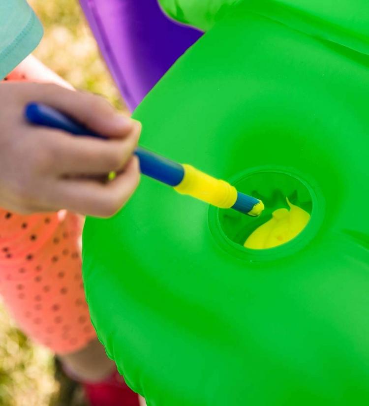 Whoa! This inflatable outdoor easel is going to be a HIT with the kids this spring and summer! Check out all it can do, and it's affordable price.